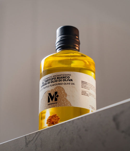 Condimento aromatizzato al tartufo bianco a base di olio d'oliva